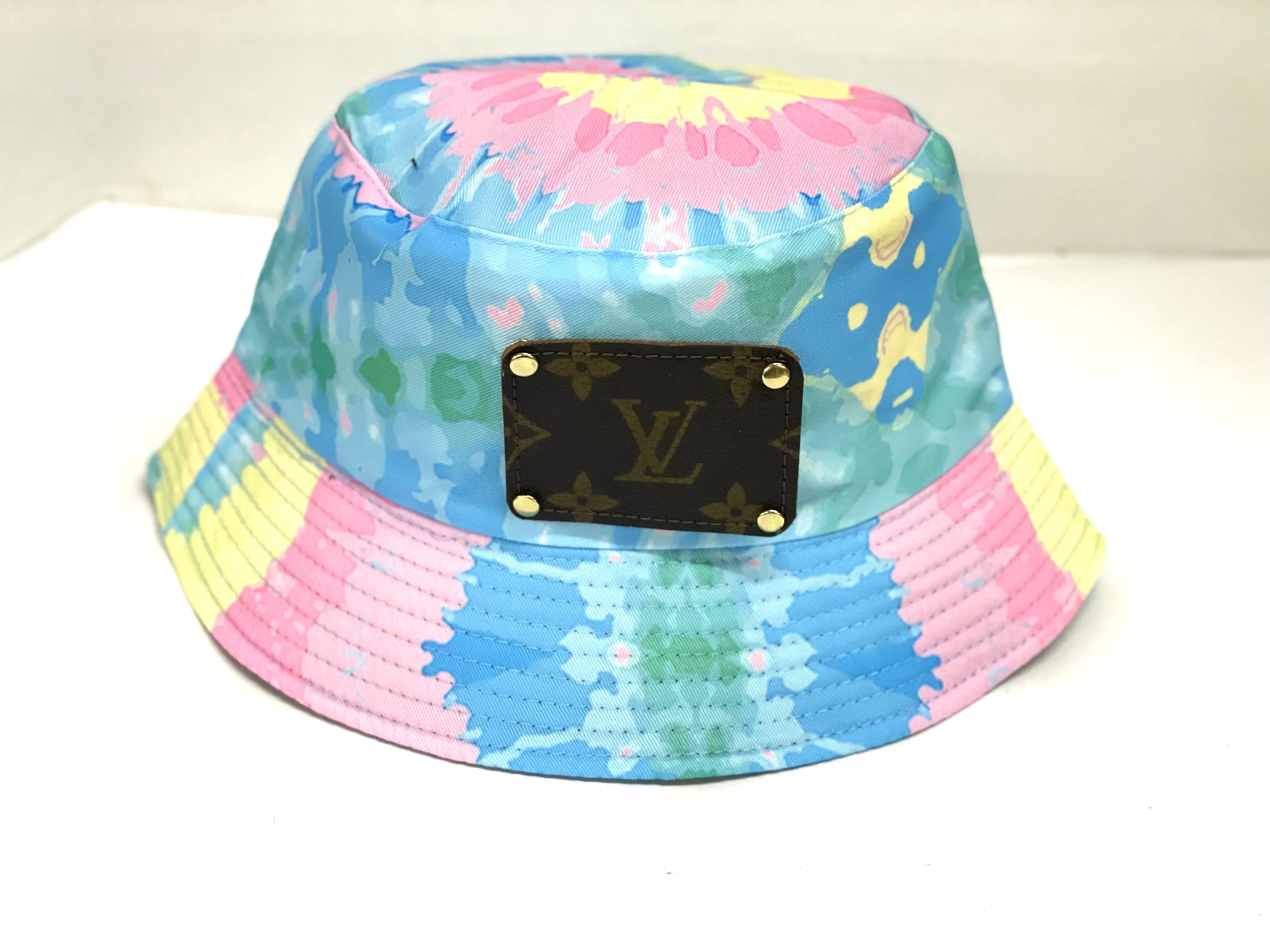 Bucket Hat in Tye Dye