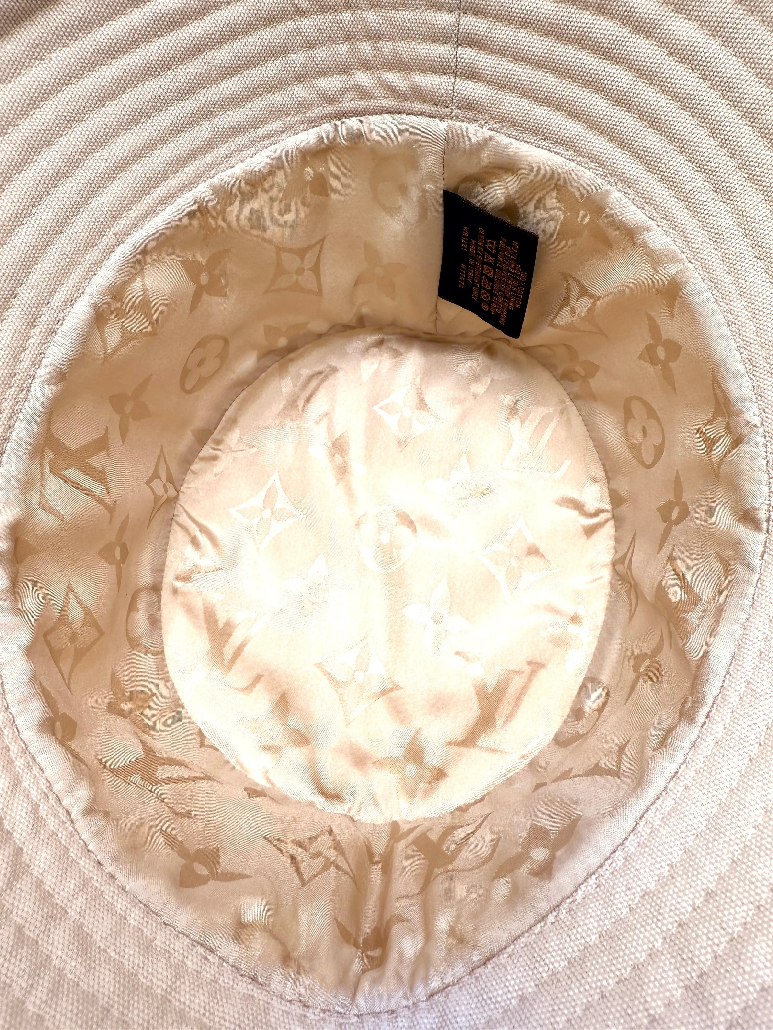 Cream/Mocha Bucket Hat