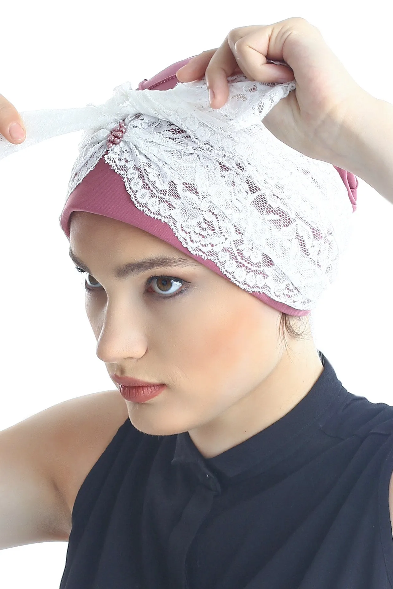 Diamond Patterned Hat with Long Lace Tails