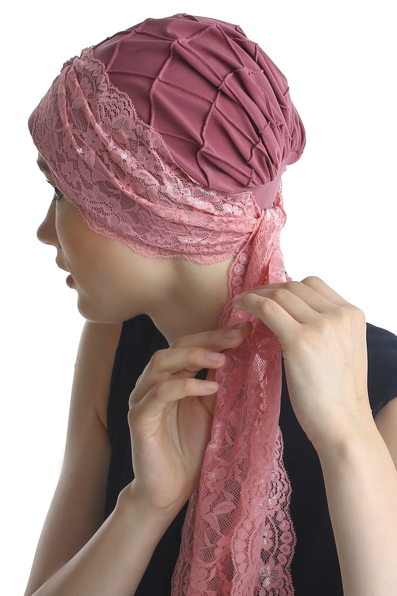 Diamond Patterned Hat with Long Lace Tails