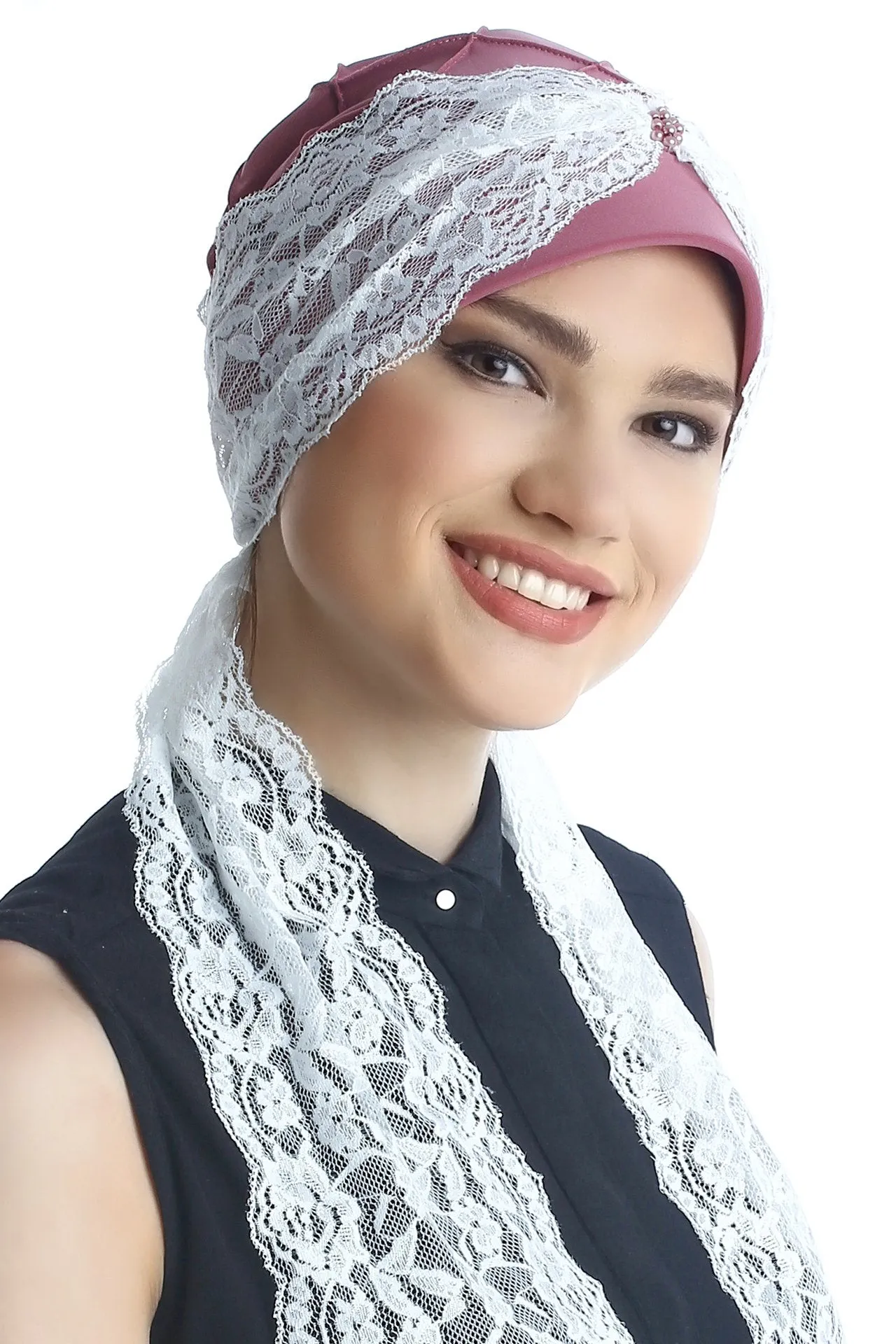 Diamond Patterned Hat with Long Lace Tails