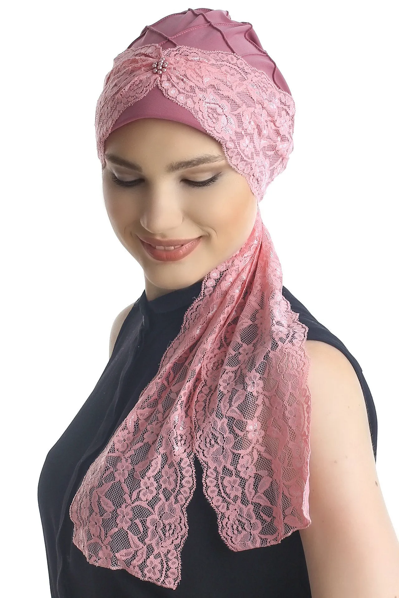 Diamond Patterned Hat with Long Lace Tails