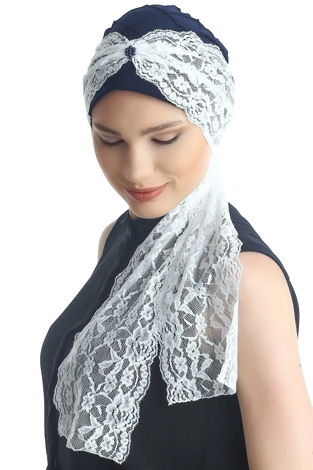 Diamond Patterned Hat with Long Lace Tails