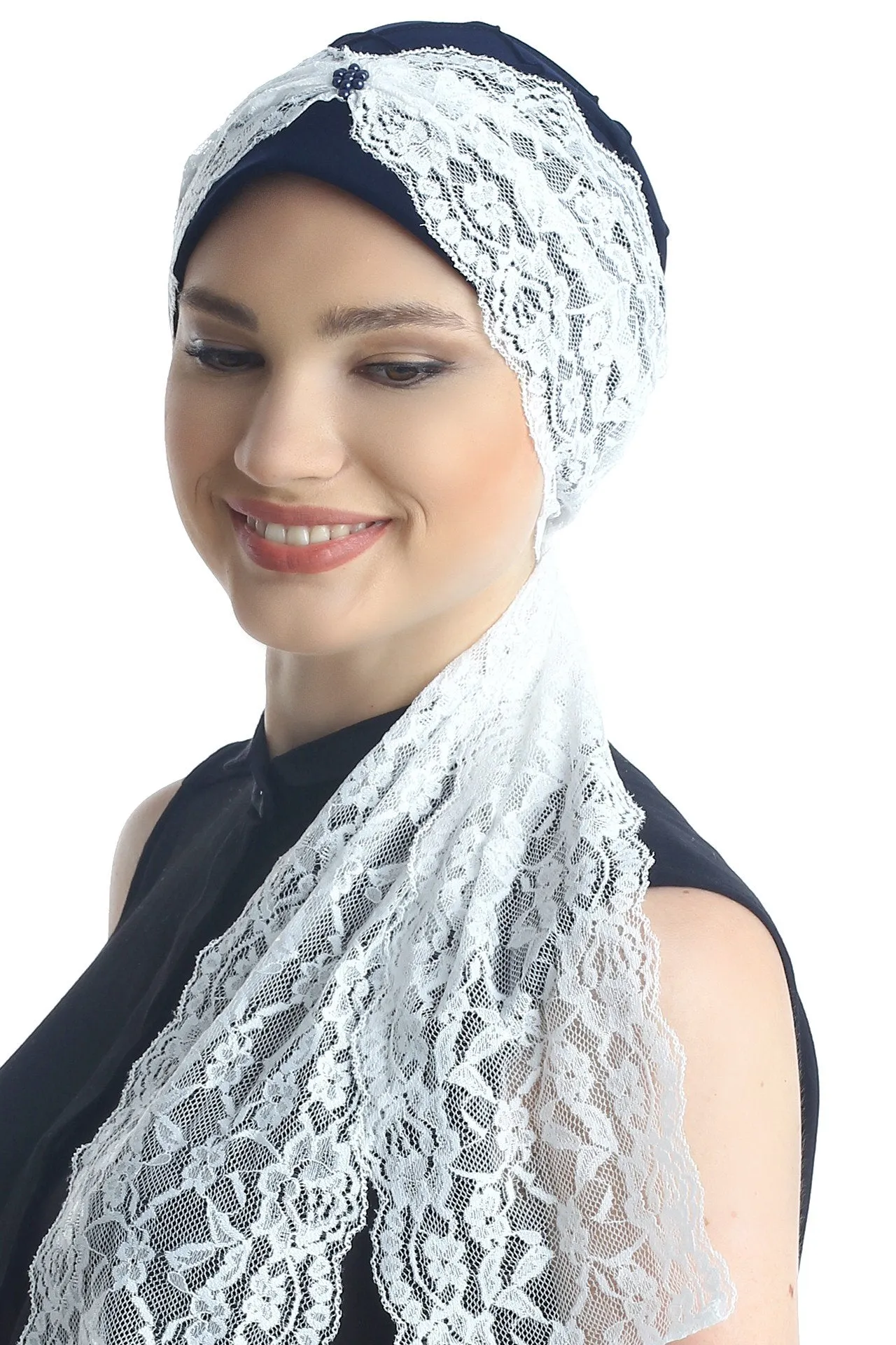 Diamond Patterned Hat with Long Lace Tails