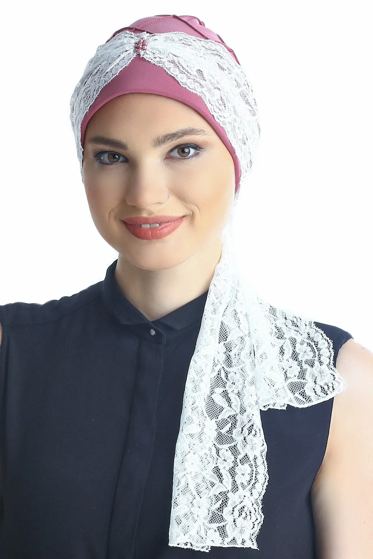 Diamond Patterned Hat with Long Lace Tails