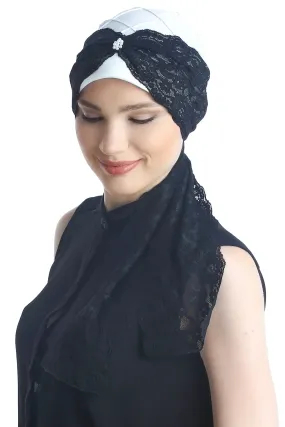 Diamond Patterned Hat with Long Lace Tails