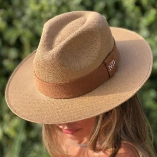 Lachesis by Malu Pires Panama Style Brown Hat