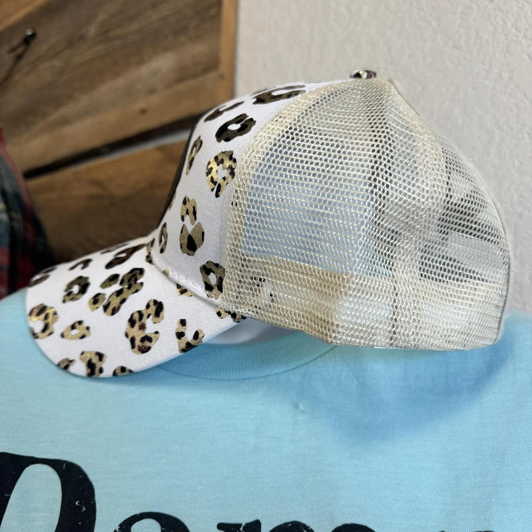 QUALITY RV LOGO CHEETAH HAT