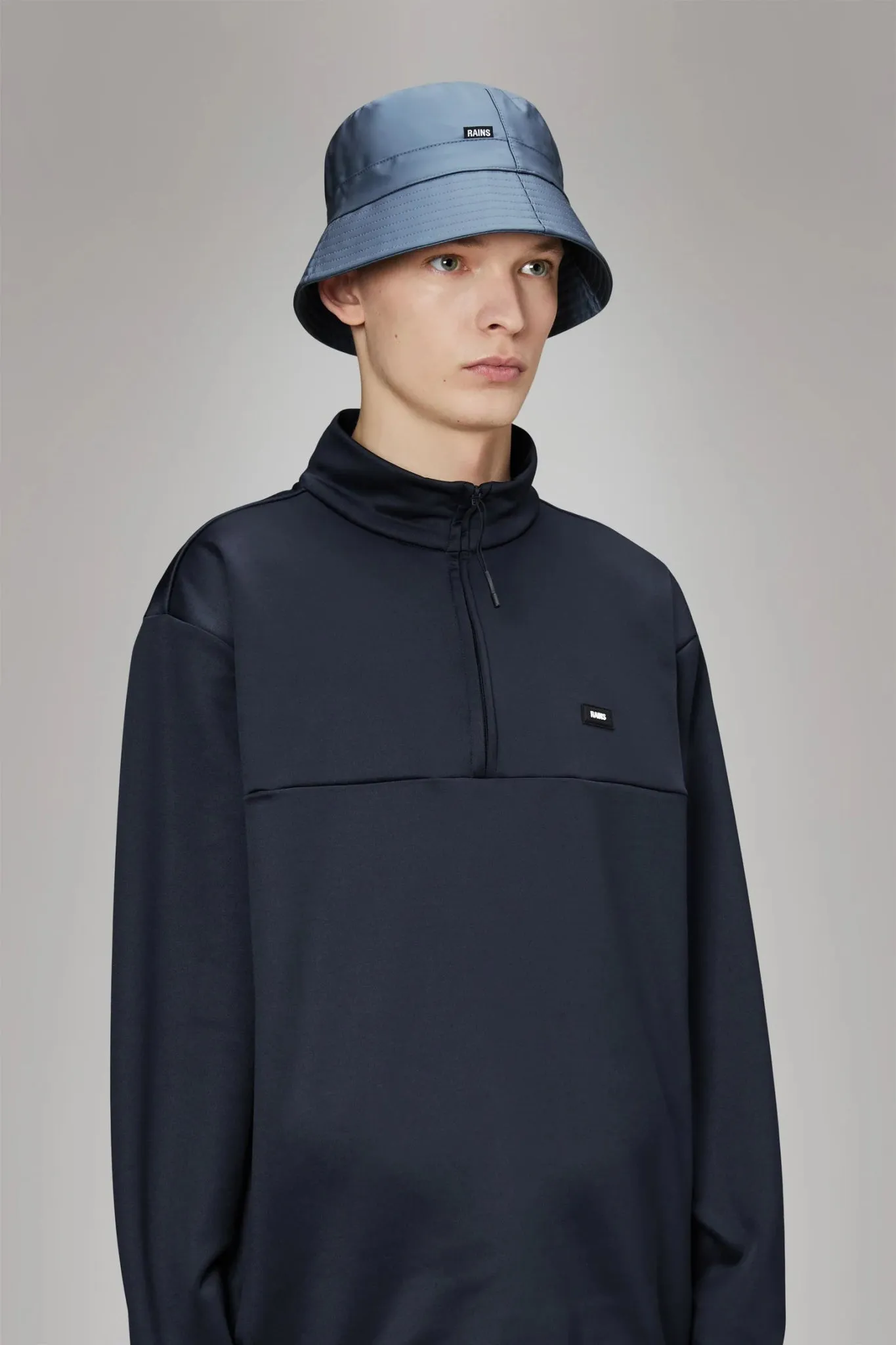 RAINS BUCKET Hat W2