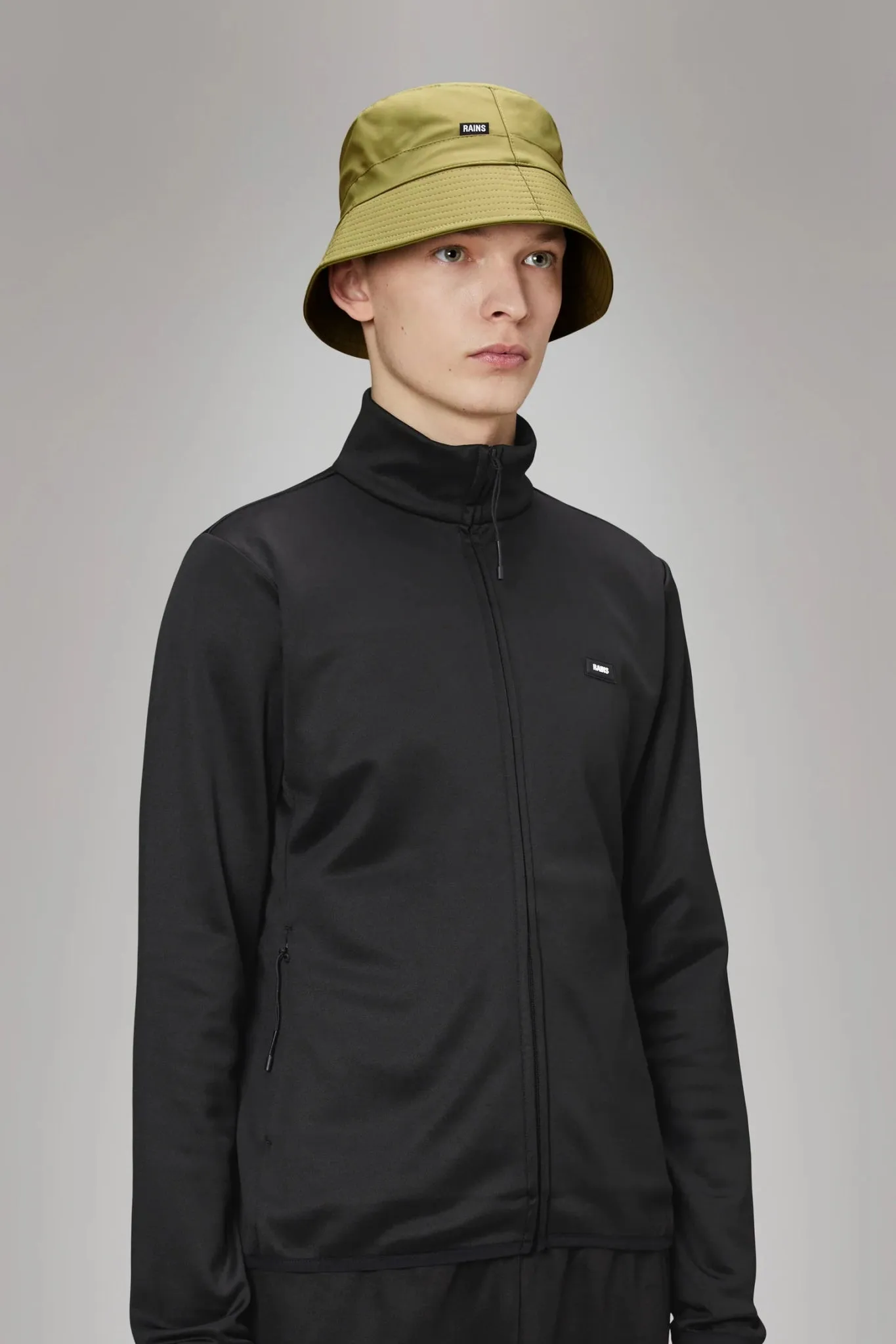 RAINS BUCKET Hat W2