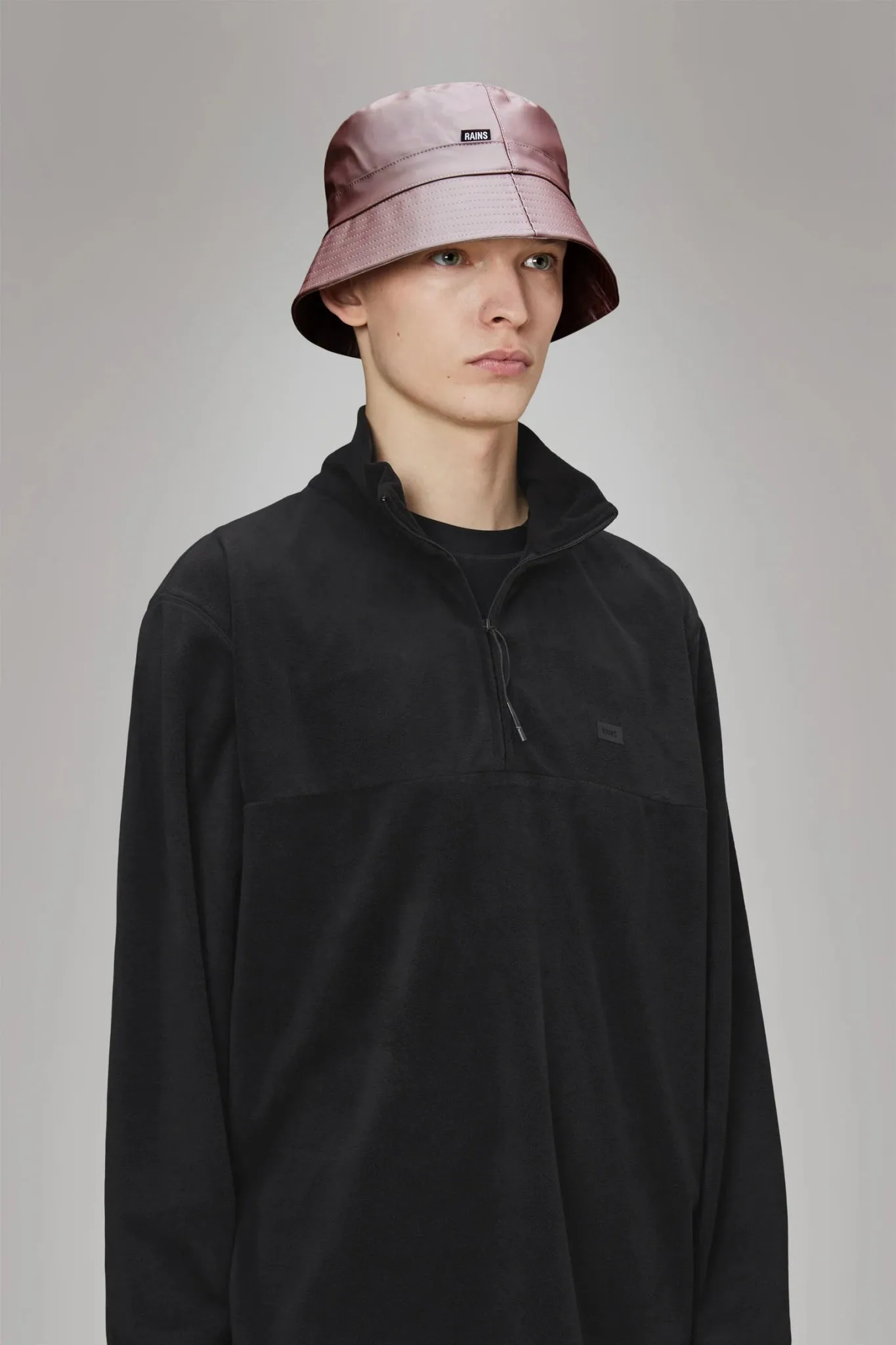 RAINS BUCKET Hat W2