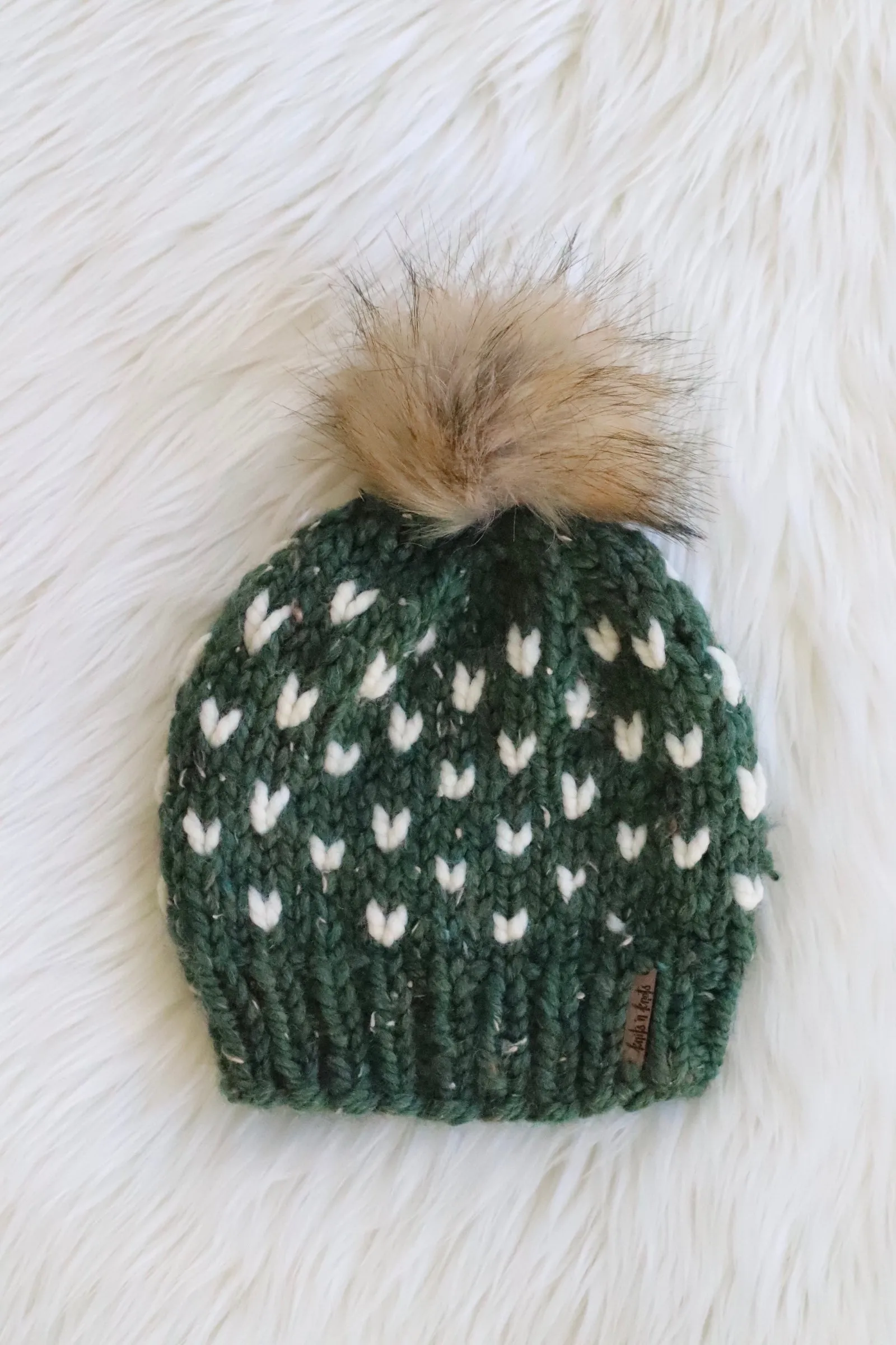 Tiny Hearts Knitting Pattern